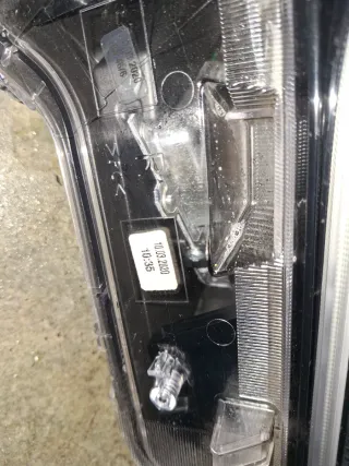 2 Focos Derechos Toyota Corolla 20-22