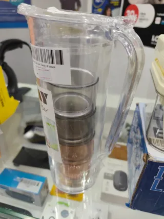 Jarra Plástico 1 L  con 4 Vasos y Cubitera