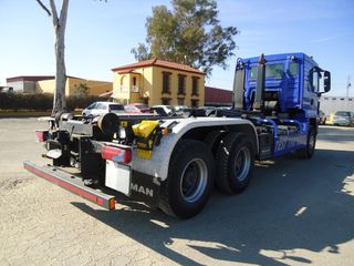 MAN TGA 26 440-CAMIONES GANCHO