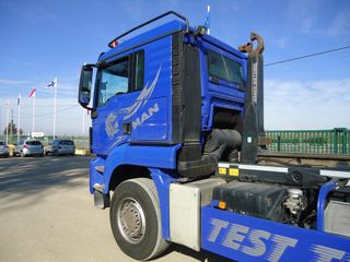 MAN TGA 26 440-CAMIONES GANCHO