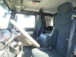 MAN TGA 26 440-CAMIONES GANCHO