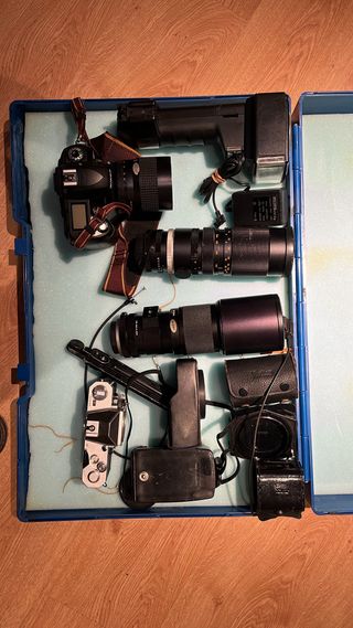 Cámara Nikon DS70 + Accesorios