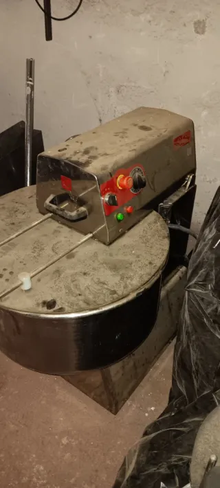 Máquinas de carnicería industrial.