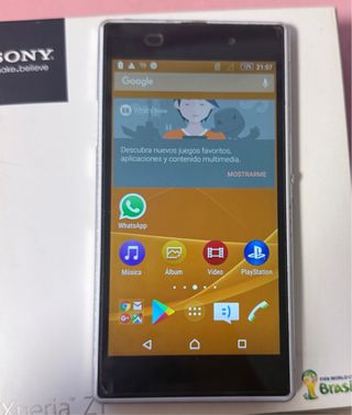 Sony Xperia Z1 con scatola