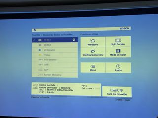 Proyector Epson EB-U42 con Accesorios