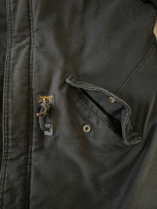 Abrigo Carhartt Negra