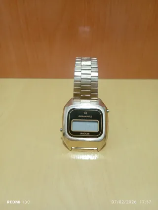 Reloj Digital Ricoh Dorado y Plateado
