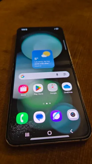 Samsung Galaxy Z Flip 5