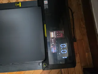 Cinta de correr eléctrica.