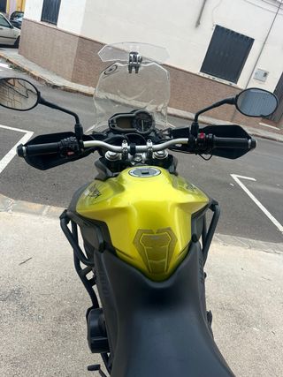 Triumph Tiger 800 ABS Negra/Amarilla
