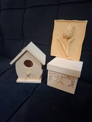 Set de 3 objetos de madera y resina para decorar