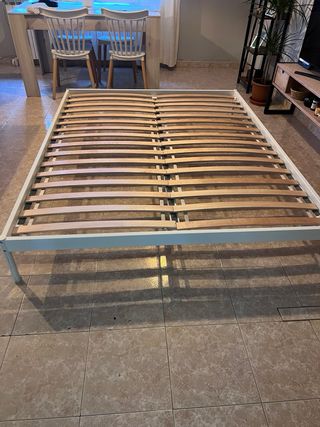 Cama 150x190 VEVELSTAD