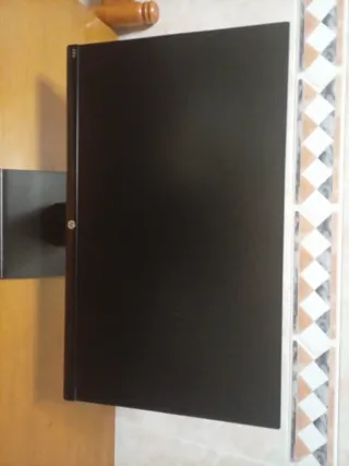 Monitor pantalla HP 22 Negra. Con altavoces