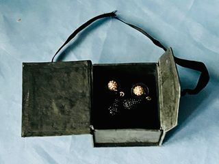 Pendientes Swarovski Negros y Dorados