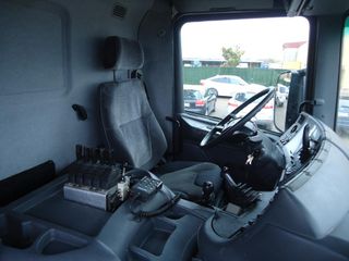 Scania 124G 420-CAMIONES GANCHO