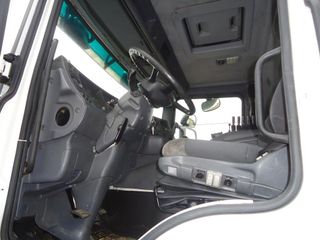 Scania 124G 420-CAMIONES GANCHO