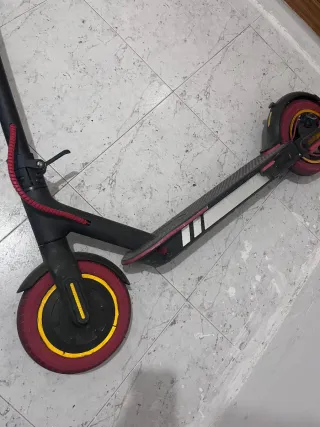 Patinete Eléctrico Xiaomi M365