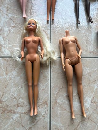 Muñecas y cabezas de muñeca y cuerpo