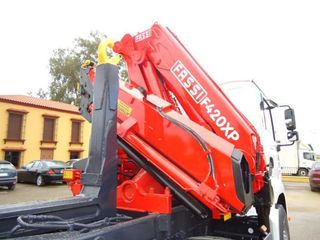 MAN TGA 26 360-CAMIONES GANCHO+GRUA