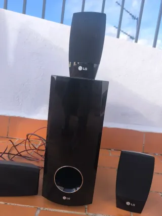 Altavoces LG TV Negro