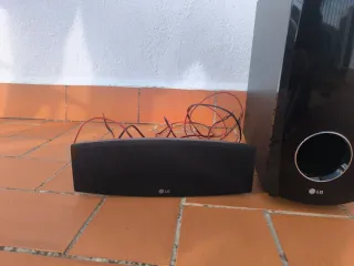 Altavoces LG TV Negro