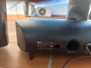 Altavoces LG TV Negro