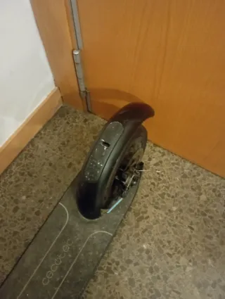 Patinete Eléctrico Cecotec Bongo.