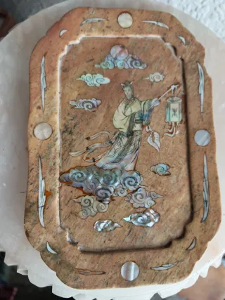 Bandeja piedra y nacar china con vasos