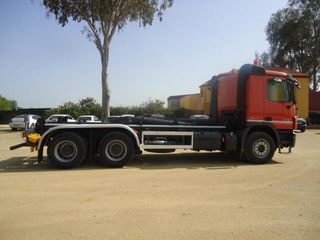 Mercedes ACTROS 26 41-CAMIONES GANCHO
