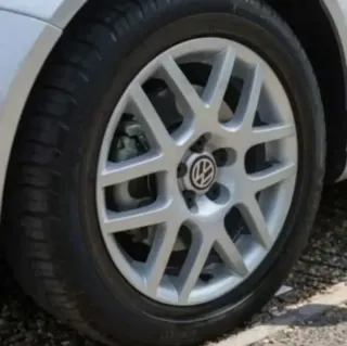 TAPA CENTRO RUEDA LLANTA BUJE VOLKSWAGEN 6N0601171