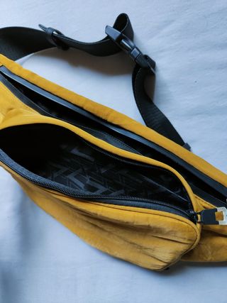 Riñonera MAXI Zara edición limitada sin estrenar