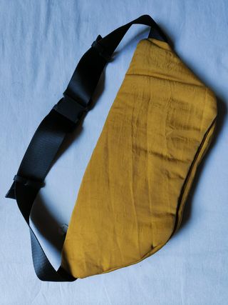 Riñonera MAXI Zara edición limitada sin estrenar