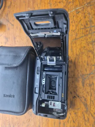 Cámara Polaroid 3000AF Analógica Negra