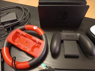 Nintendo Switch con accessori e giochi