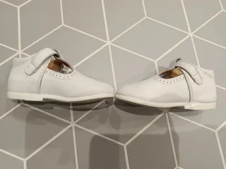 Pepitos blancos Angelitos T-Strap