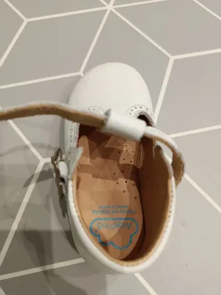 Pepitos blancos Angelitos T-Strap