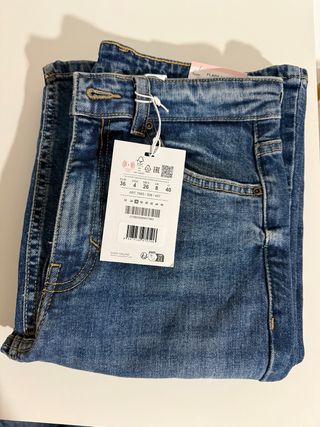 Pull&Bear Jeans Flare Talla S/36/8 Nuevos