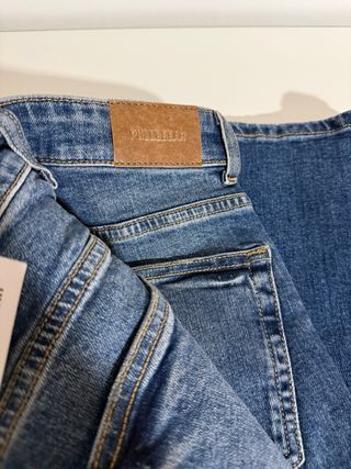 Pull&Bear Jeans Flare Talla S/36/8 Nuevos