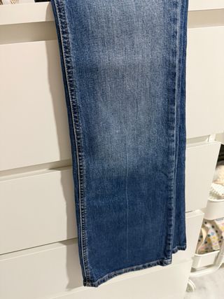 Pull&Bear Jeans Flare Talla S/36/8 Nuevos