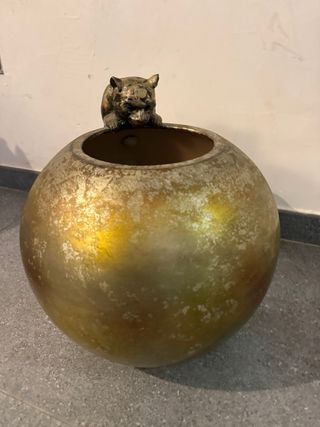 Macetero Decorativo Leopardo Dorado