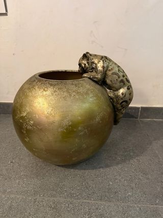 Macetero Decorativo Leopardo Dorado