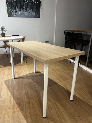 Mesa IKEA madera y metal