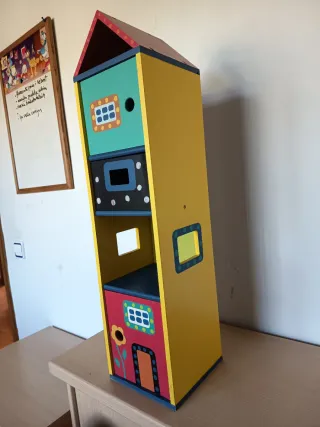 Casita infantil de madera 16'5x67x17 con 3 cajones