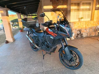 KTM 1290 Super Adventure S Negra
