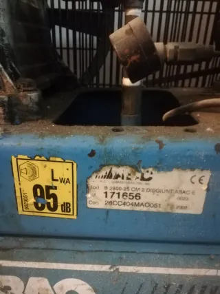 Compresor ABAC / Bomba de presion y de vacio AC.