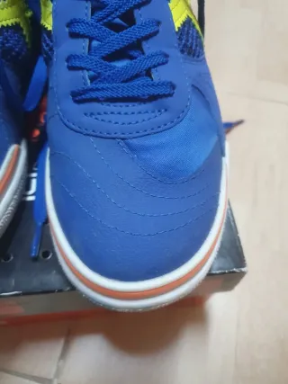 Deportivas Munich Azules y Naranjas