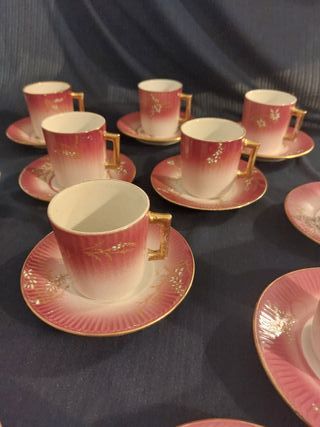 Juego de café antiguo rosa y dorado