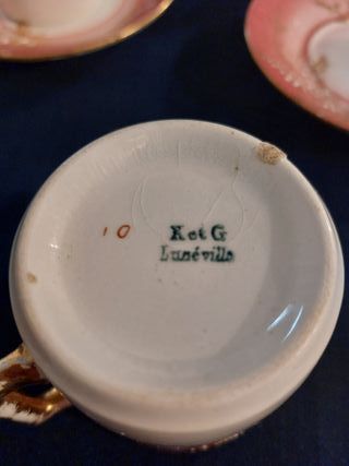 Juego de café antiguo rosa y dorado