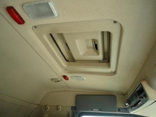 Scania R 440-CAMIONES PORTAMAQUINARIAS