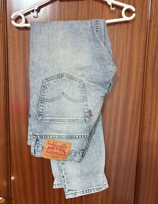 Pantalón Levi’s 512 Slim Taper